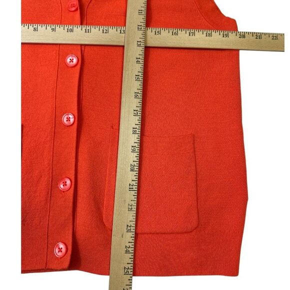 J. Crew Merino Wool Sweater Vest Women's sz M Preppy Classic Timeless - Picture 10 of 10